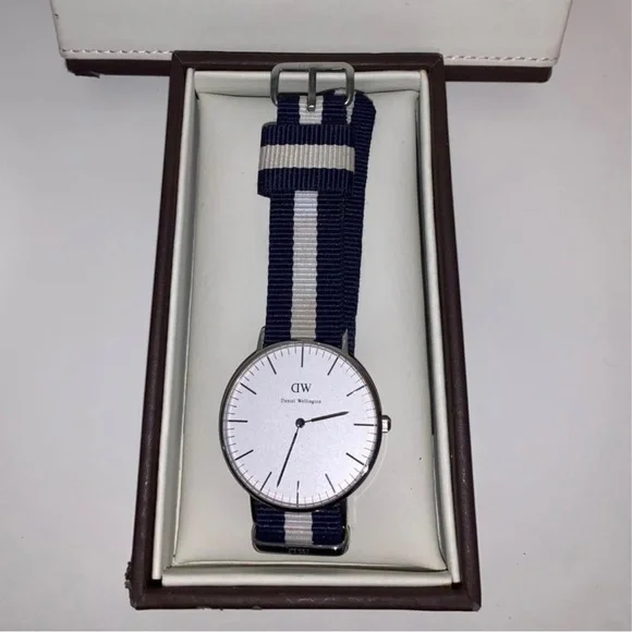 Daniel wellington classic glasgow new arrivals